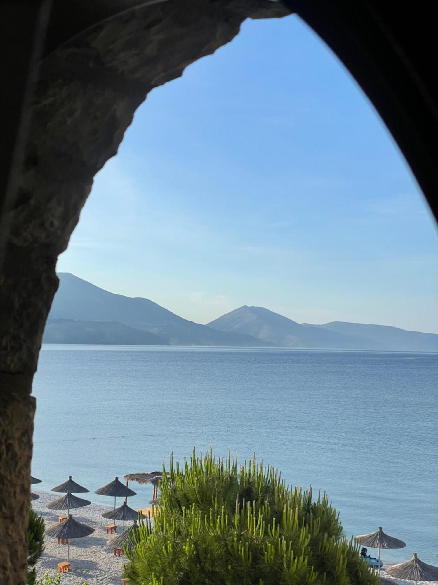 Valta Hotel Qeparo Kültér fotó
